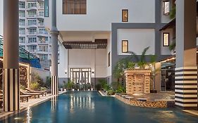 Ohana Phnom Penh Palace Hotel